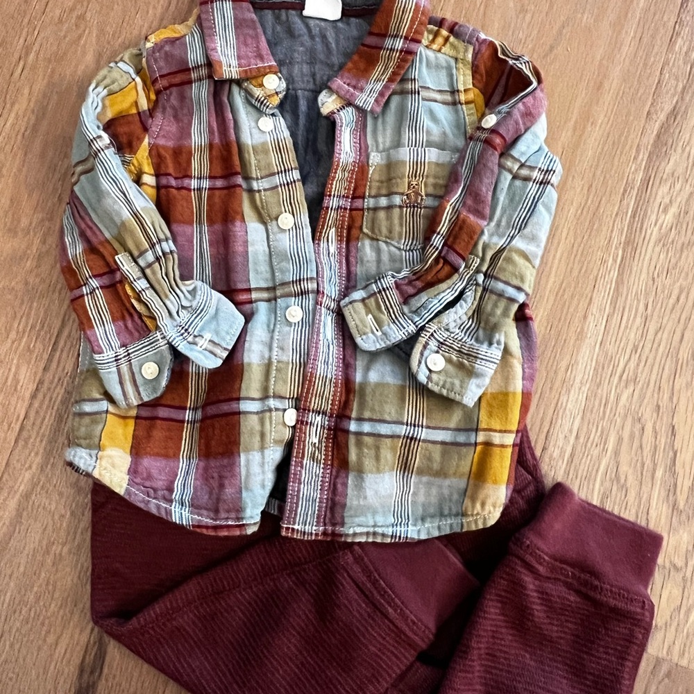 12-18M BabyGAP Plaid Button-Up Shirt and Burgundy Pants Set